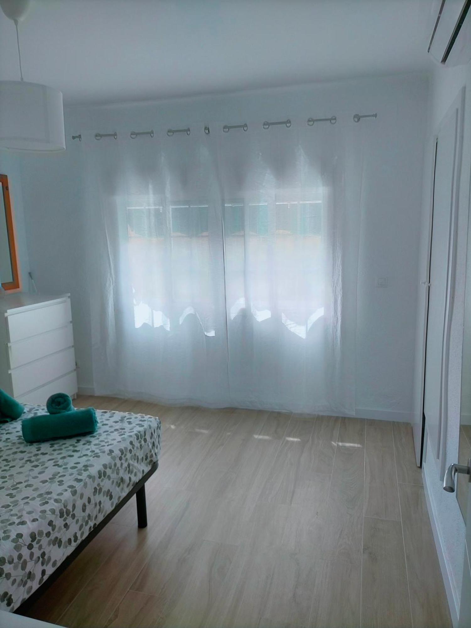 Apartamento Malaga Prat Exterior photo
